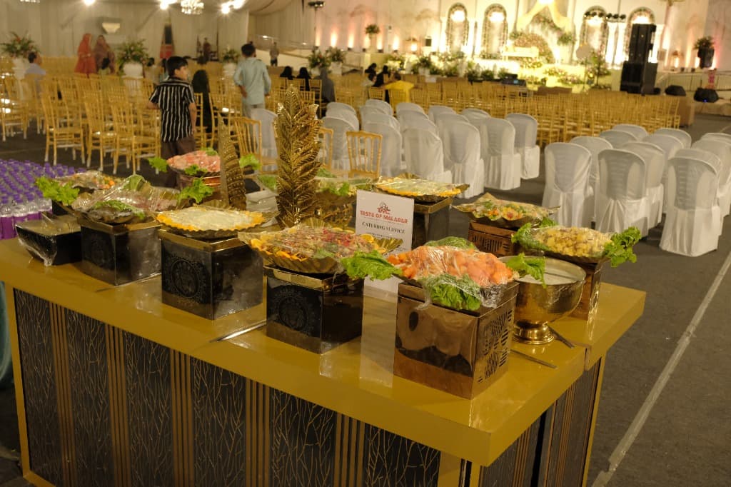 Premium Hot Buffet Presentation - Best Wedding Caterers Kerala